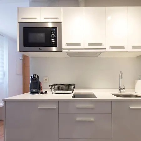 Ele San Justo Plaza アパート *