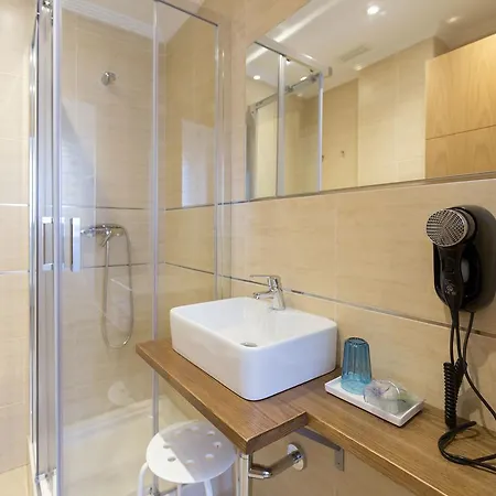 Ele San Justo Plaza Apartment *