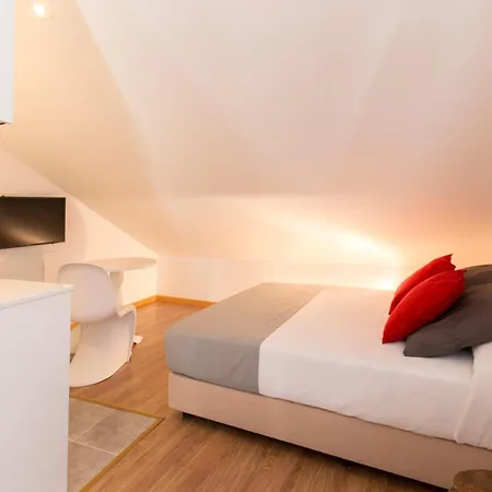 アパート Ele San Justo Plaza