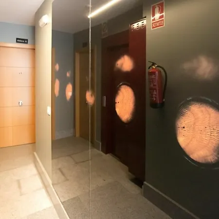 Ele San Justo Plaza *