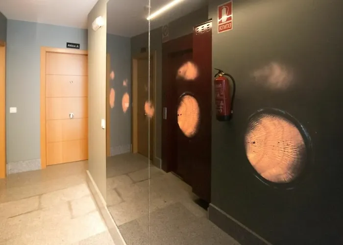 Ele San Justo Plaza *